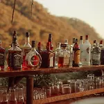 The Fabric Lounge فاراليا