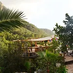 Hotel The Fabric Lounge 2*