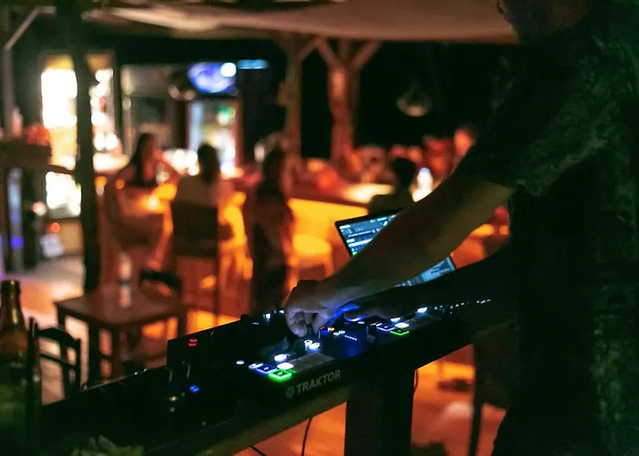 The Fabric Lounge Hotel