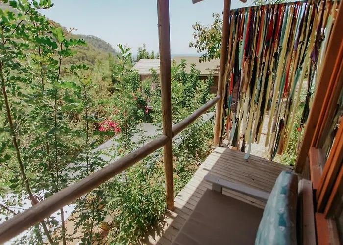 The Fabric Lounge Hotel